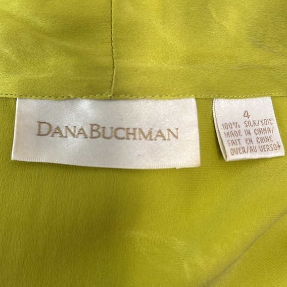 Vibrant Green 100% silk Wrap Blouse - Picture 3 of 6